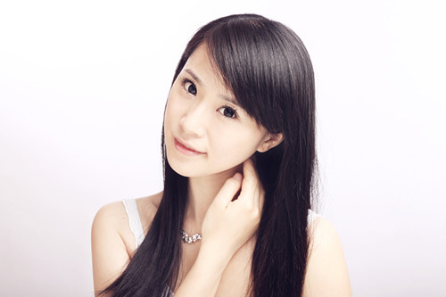 王晶,2005年毕业于上海戏剧学院播音与主持艺术专业本科班.