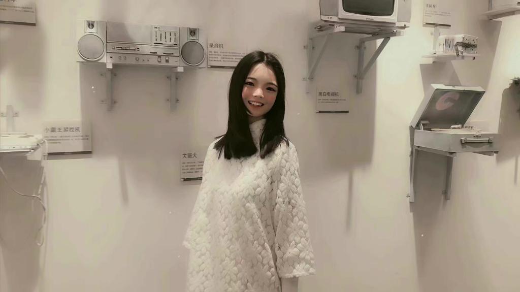 王佳佳