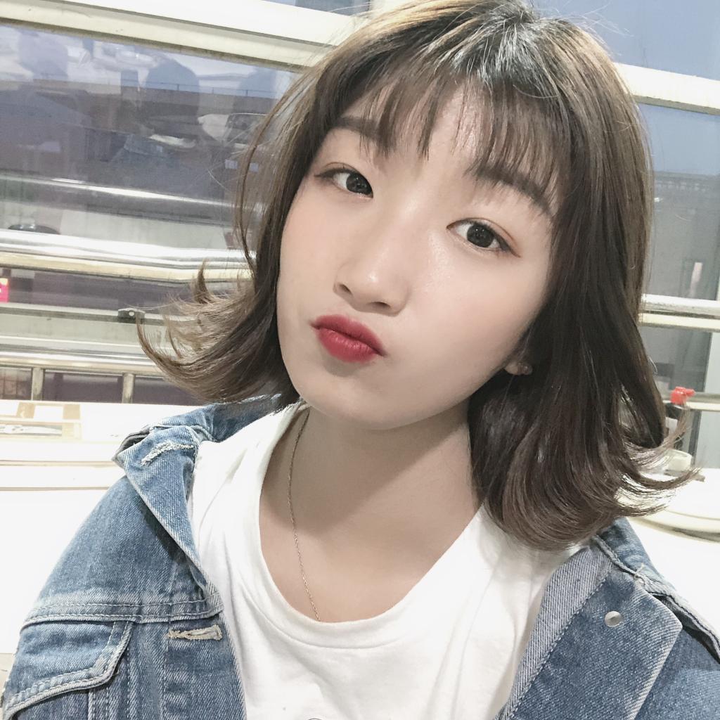 杨依婷